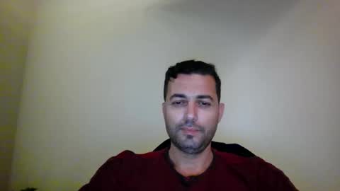 Snapshot of genteldevil chatting on March 28, 12:21 am genteldevil online show from March 28, 12:21 am