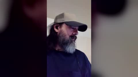Snapshot of georgeorangetree chatting on July 1, 7:46 pm georgeorangetree online show from July 1, 7:46 pm