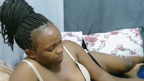 georgeous_kimberly online show from March 15, 7:42 pm