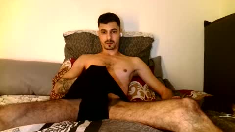 Snapshot of germanbigdic77 chatting on January 13, 9:20 pm HeteroGermanbigdic77 online show from January 13, 9:20 pm