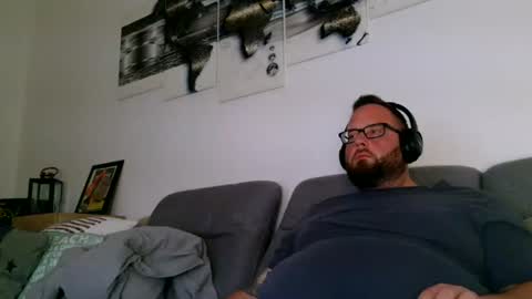 Phil online show from July 4, 2:45 pm