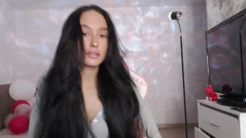 Snapshot of germiona_shine chatting on April 10, 1:11 am Germiona online show from April 10, 1:11 am