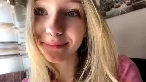 Sophie online show from July 3, 5:58 am