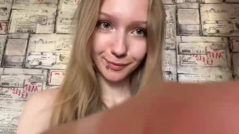 Sophie online show from July 29, 5:16 am