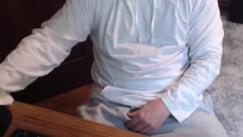 Snapshot of gethoggy chatting on December 18, 7:52 pm gethoggy online show from December 18, 7:52 pm