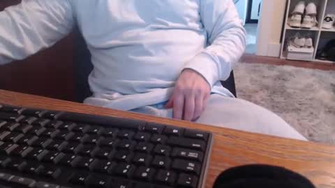 Snapshot of gethoggy chatting on February 15, 7:32 pm gethoggy online show from February 15, 7:32 pm