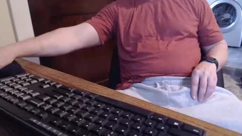 Snapshot of gethoggy chatting on April 3, 10:41 pm gethoggy online show from April 3, 10:41 pm