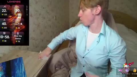 Alexis online show from July 18, 1:37 pm