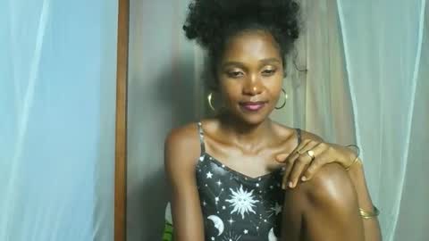 gggloria online show from January 13, 6:46 pm