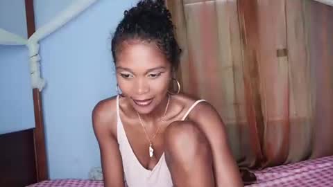 gggloria online show from February 8, 1:03 pm