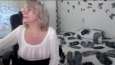 Ghertrudequeen online show from March 19, 9:13 am