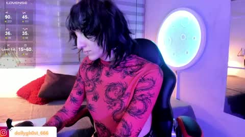 Allison  online show from April 11, 8:24 pm