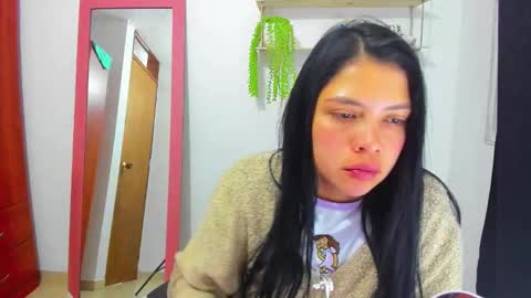 Snapshot of gia_contii chatting on February 2, 1:37 am giaaaa online show from February 2, 1:37 am