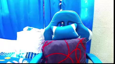Snapshot of gia_leinn chatting on July 13, 7:16 pm Gia online show from July 13, 7:16 pm