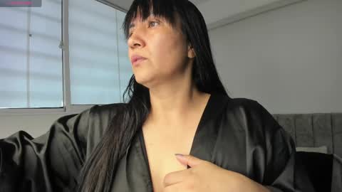 Snapshot of giafox_ chatting on April 30, 2:34 pm G I A FOX online show from April 30, 2:34 pm