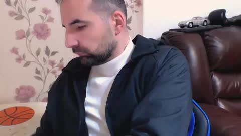 Gianni online show from April 12, 10:20 am