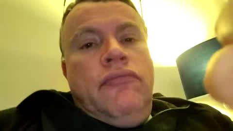 Snapshot of giddyup2222222 chatting on March 27, 12:27 am giddyup2222222 online show from March 27, 12:27 am