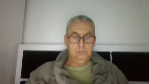 gigi1970 online show from October 18, 12:39 pm