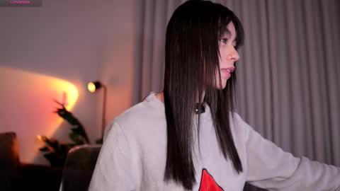 GIGI online show from December 4, 6:12 am