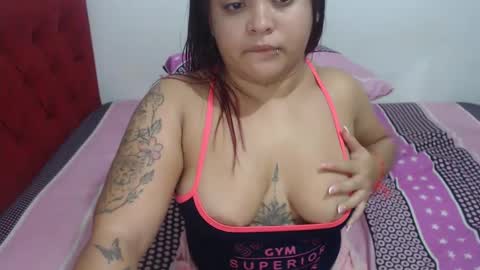 Snapshot of gimena_ass chatting on January 16, 12:12 am Gimena online show from January 16, 12:12 am