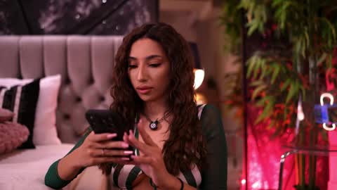 Gina online show from May 30, 7:22 pm