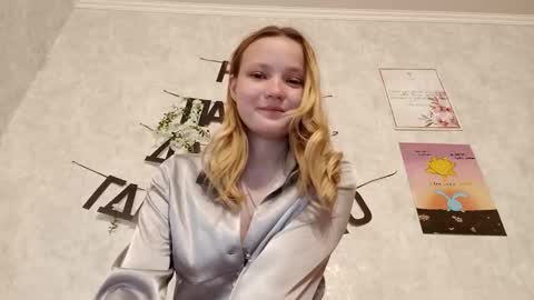Ginger Anna online show from May 19, 5:08 pm