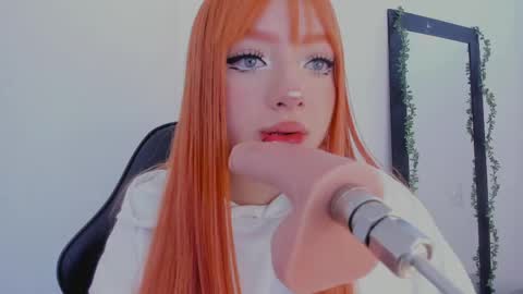 Kloe online show from May 1, 3:33 am