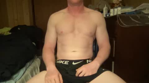 Snapshot of gingernospice chatting on November 16, 11:49 am Franc online show from November 16, 11:49 am