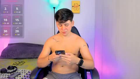 Josh Mills online show from May 17, 11:12 pm