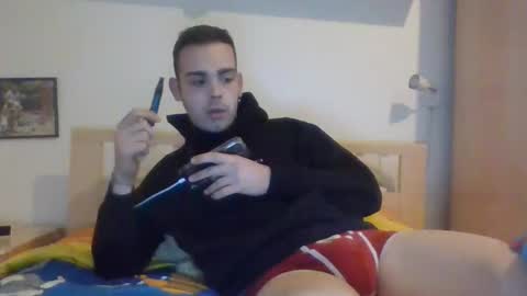 Snapshot of gionnylove chatting on December 16, 5:00 pm gionnylove online show from December 16, 5:00 pm