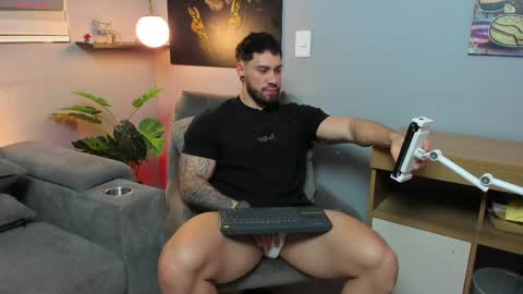 Giorgio leone online show from June 5, 12:39 am