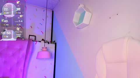 Snapshot of giovanna_oliveira chatting on January 27, 8:29 am Giovanna online show from January 27, 8:29 am