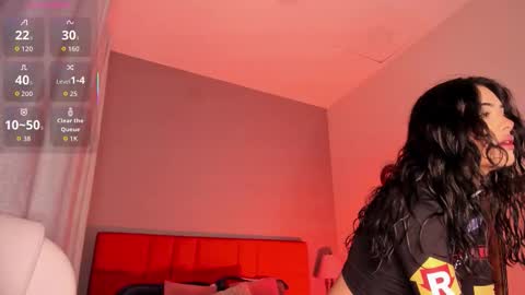 Snapshot of giovanna_oliveira chatting on January 9, 5:21 am Giovanna online show from January 9, 5:21 am