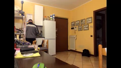 giovanni_1964 online show from October 2, 5:09 pm