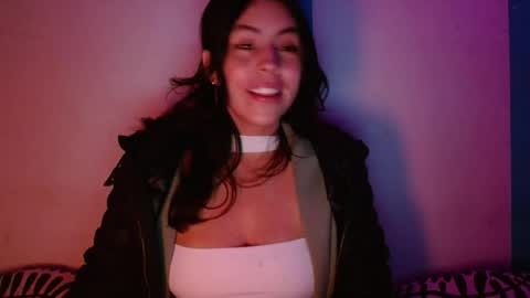 Alejandra online show from May 17, 6:00 am