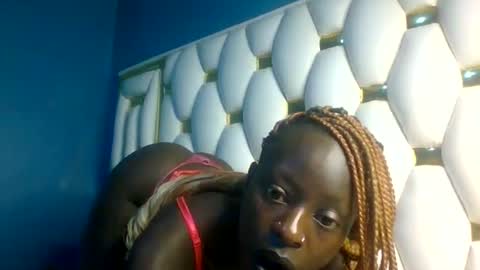 girl_shani online show from June 22, 3:36 am