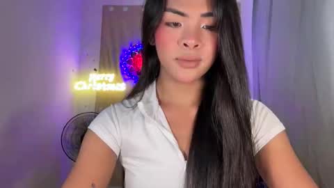 queen ronna online show from December 14, 11:37 am