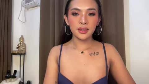 queen ronna online show from June 1, 7:54 am