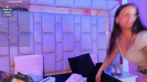 gisell_squirt online show from May 30, 1:19 pm
