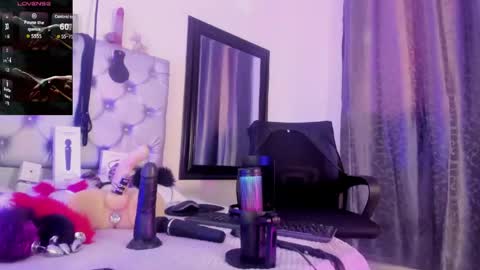 gisell taylor online show from June 3, 12:08 pm