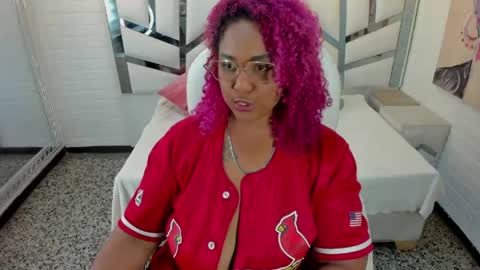 Gisselle online show from May 21, 4:03 pm