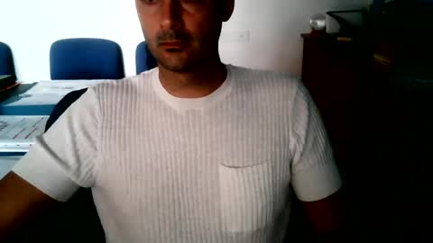 Snapshot of giuseppevai1 chatting on July 8, 5:50 pm giuseppevai1 online show from July 8, 5:50 pm