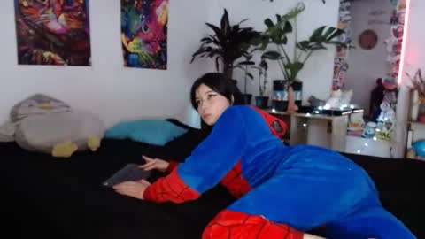 Snapshot of give_me_orgasms chatting on December 4, 7:23 pm Nice to meet you my name is Heyli online show from December 4, 7:23 pm