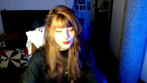dirtyvenom online show from May 6, 3:13 am