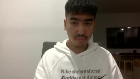 Snapshot of gjcg06 chatting on March 16, 3:56 am gjcg06 online show from March 16, 3:56 am