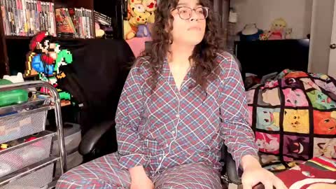 glaceon9 online show from April 17, 11:19 pm