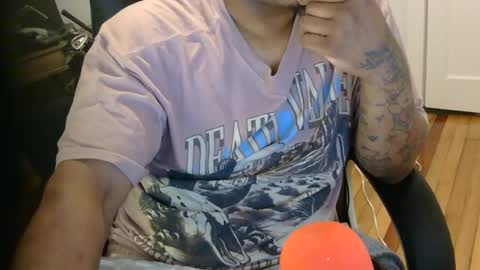 glazedeyes online show from June 18, 11:31 pm