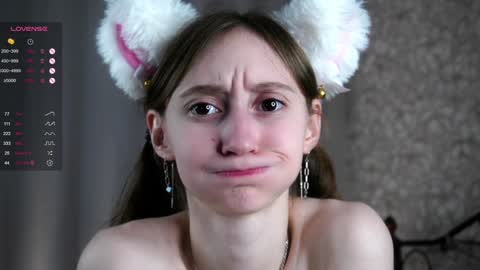 Snapshot of glennabardy chatting on February 2, 8:51 pm Sandra online show from February 2, 8:51 pm