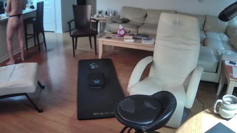 glennbitch online show from December 4, 4:05 pm