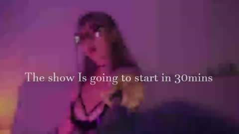 Mimi online show from June 30, 7:26 pm